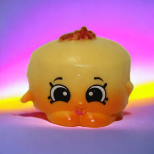 Shopkins Valentina Vanilla Cake Chef Club Exclusive Season 6 Classic Finish